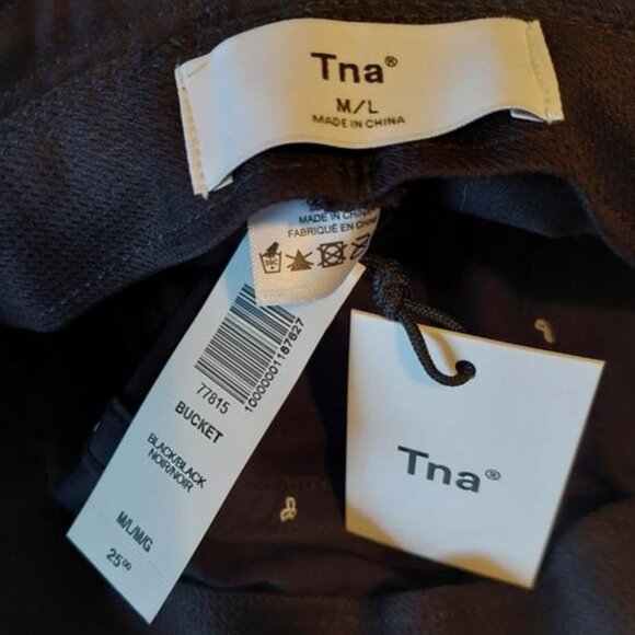 TNA bucket hat - Picture 2 of 2